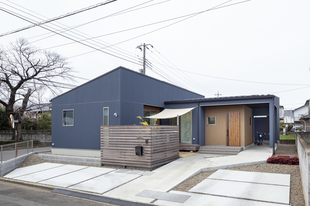 バイクガレージつき平屋 茨城県つくば市の建築実例 注文住宅のアルネットホーム